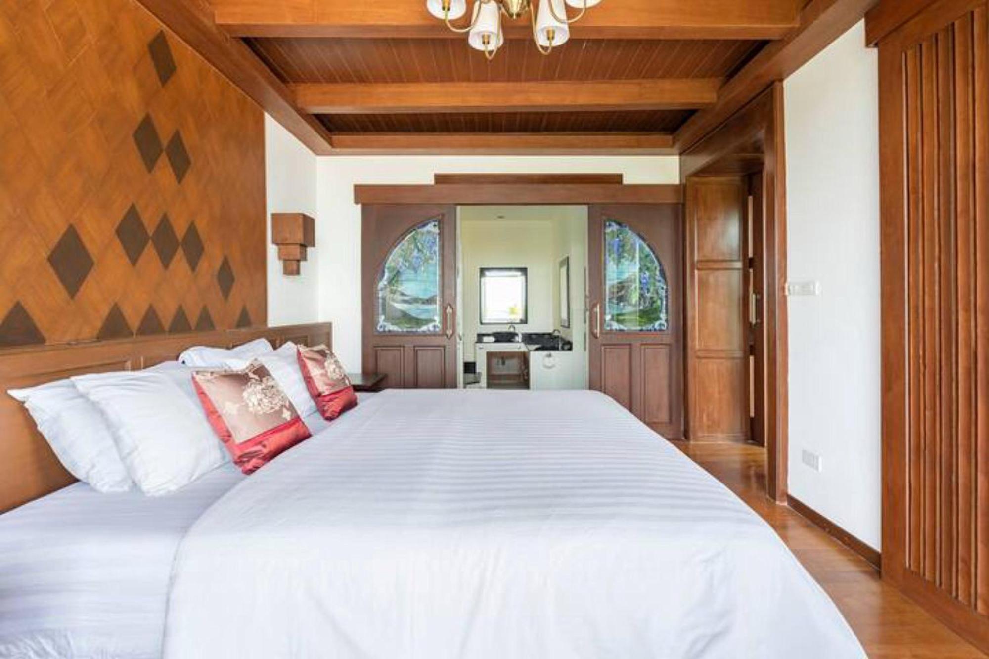 Thai Heritage Villa Melitta Bangrak Bohput, Beach, Pool, Seaviews, 6-Suite, Full Villa, Luxury, Aaa Location Koh Samui מראה חיצוני תמונה